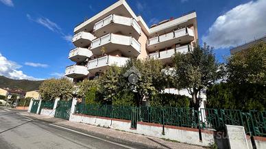 4 LOCALI A BARONISSI