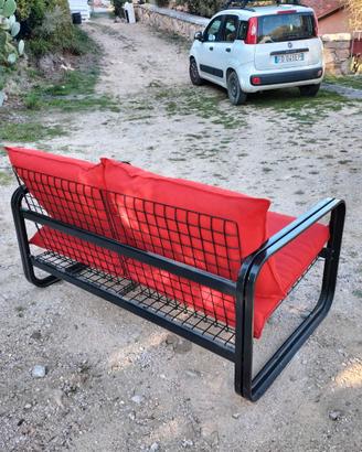 Divano "Quadra" prod. Seccose