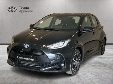 Toyota Yaris Hybrid Trend MY22
