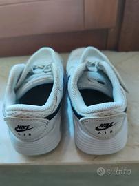 Nike Air Max SC bimbo numero 26 - Bianche e Nere