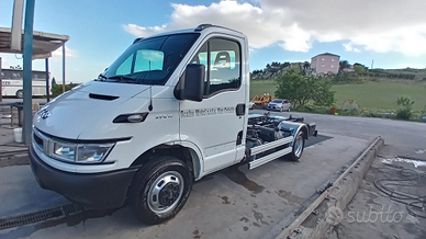 Iveco Daily 35C11 scarrabile