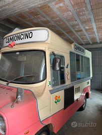Furgone inglese Ford