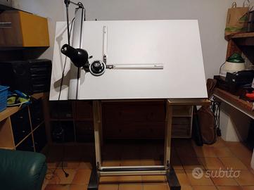 Tecnigrafo Zucor dim. 140 x 80 cm