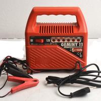 Caricabatteria auto e moto