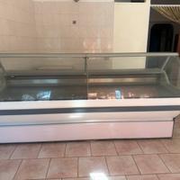 VETRINA FRIGO PER ALIMENTI