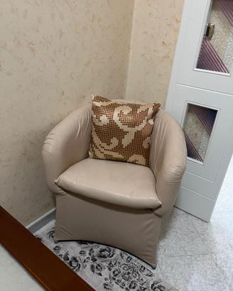 Poltroncine in pelle