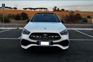 Mercedes Gla 180d - Premium Line AMG