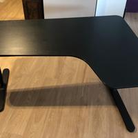 scrivania angolare nera