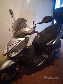 Scooter kymco  125 r16 agility