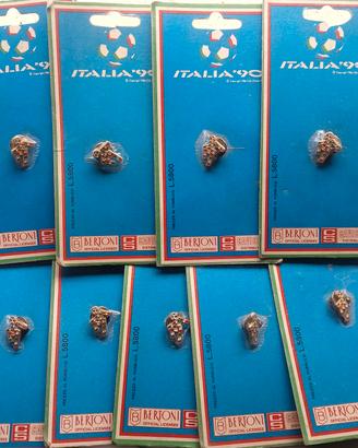 Spilla Pin ITALIA 90 CIAO Vintage da collezione
