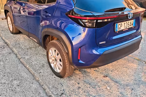 Toyota Yaris Cross business 