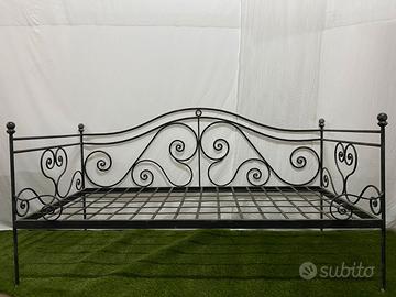 Divano in ferro battuto