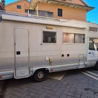 MANSARDATO RIMOR 728 Mercedes312D