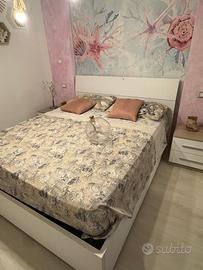 Arredamento due camere da letto complete gemelle .