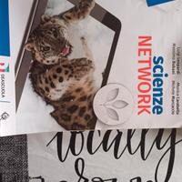 Libro scienze 1^ Media