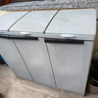 Pattumiera da esterno a tre posti