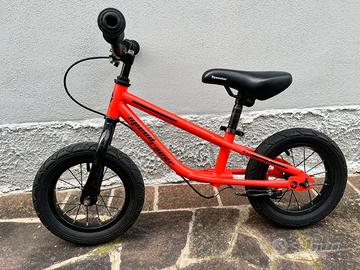 Bicicletta senza pedali per bambini