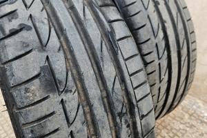 gomme 225/40 R18 92Y Bridgestone potenza 