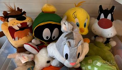 Lotto peluche lLuney Toons