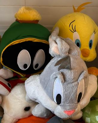 Lotto peluche lLuney Toons