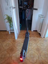 Monopattino navee v40