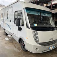 Niesmann Arto 66 3000 160cv