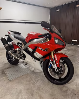 Yamaha R1 anno 1999 iscritta ASI originale