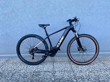 Bici elettrica e-bike Cube 630Wh- Bosch