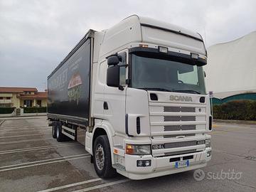 Autocarro Scania 420 3 assi