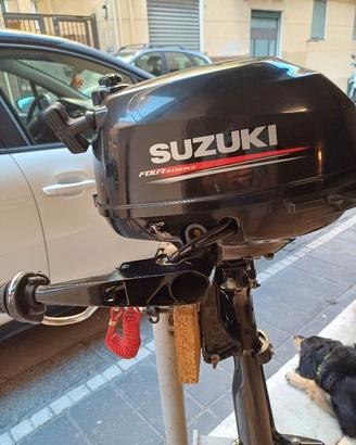 Motore marino Suzuki 2.5