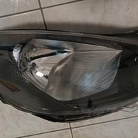 fanale anteriore destro Hyundai i10 anno 2024 