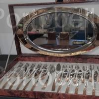 Codice: 266854 SERVIZIO POSATE DA DOLCE + VASSOIO