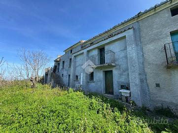 CASA INDIPENDENTE A BELMONTE CALABRO