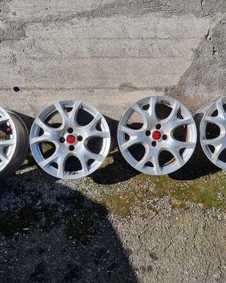 cerchi alfaromeo mito r16