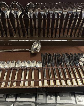 Servizio posate da 12