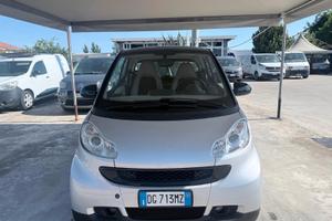 Smart ForTwo 1000 52 kW coupé limited one