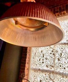 Lampadario di grandi dimensioni in alluminio