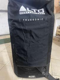 Coppia Casse , Subwoofer attivi e mixer behringer