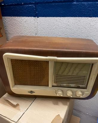 Radio Linda Vintage