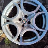 Cerchi in lega Alfa Romeo Mito 17'
