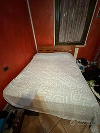 Letto con cassettone