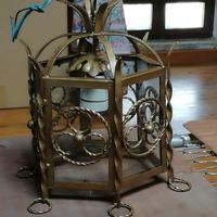 Lampadario in ferro battuto