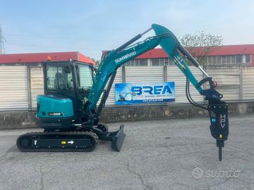 Escavatore SUNWARD SWE35UF GIROSAGOMA
