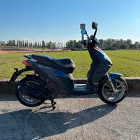 Aprilia sportcity 125 one