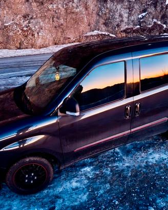 Splendido FIAT DOBLO’ 1.6 mjtd