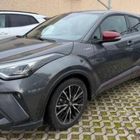 Toyota C-HR 1.8 Hybrid E-CVT Lounge