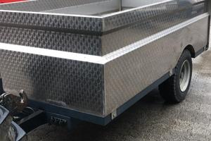 Vasca uva per trattore