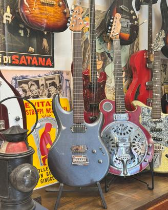 Chitarra elettrica sterling music man luke