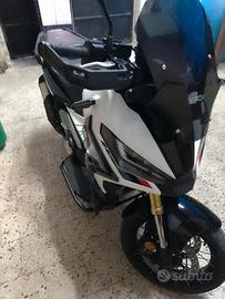 Honda X-ADV 750 - 2023