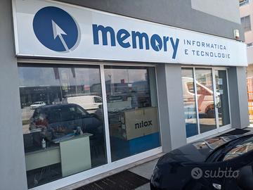 Negozio per attività commerciale in Viale Venezia